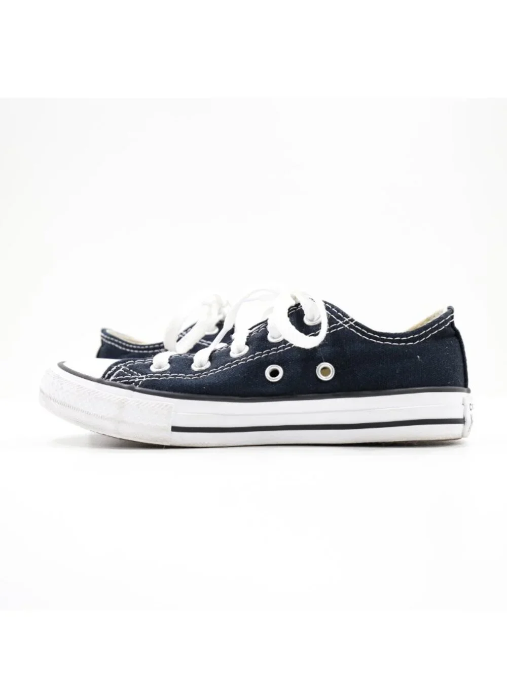 Converse Chuck Taylor All Star Black Canvas Low Top Sneakers - Kids' 13